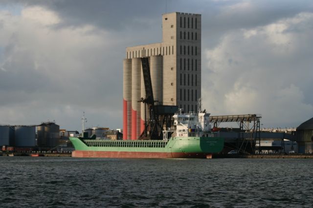 Arklow future - bassin de Penhoet - 29 novembre 2009 (01).JPG